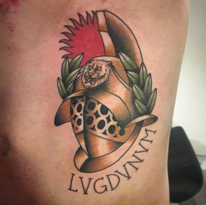 Black Hat Tattoo Nice - 2022- Guest Artist - Vlad - Old School TattooScreenshot_20221123-112545_Instagram - The Black Hat Tattoo