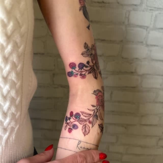 1_2 Maite - The Black Hat Tattoo