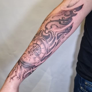 Sergy - Artiste résident - Black Hat Nice - Réalisme - The Black Hat Tattoo