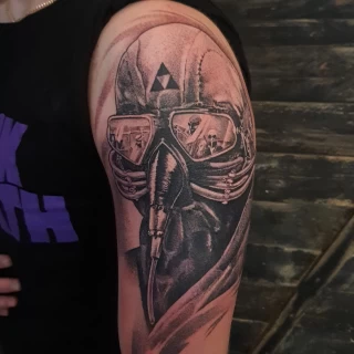 Sergy - Artiste résident - Black Hat Nice - Réalisme - The Black Hat Tattoo