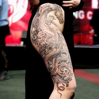 Dragon jambe complète -  - Tatouage Néotraditionnel - Black Hat Tattoo Nice - tatouage Nice - The Black Hat Tattoo