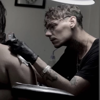 Lucas - The Black Hat Tattoo