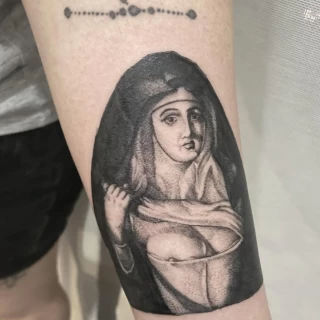 Galilea - artiste résidente - Black Hat Dublin - cybersigilism - The Black Hat Tattoo