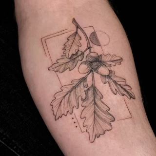 Feuilles de chène Tatouage - Botanique & Nature - Black Hat Tattoo Nice- - tatouage Nice - The Black Hat Tattoo