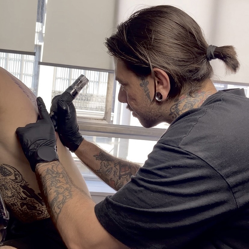 A1C70A81-62F4-41CD-859D-B8BDC3788CAC 2 - The Black Hat Tattoo