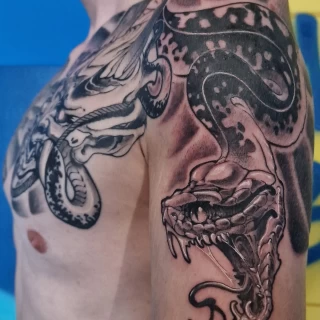 Sergy - Artiste résident - Black Hat Nice - Réalisme - The Black Hat Tattoo