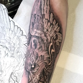 Sergy - Artiste résident - Black Hat Nice - Réalisme - The Black Hat Tattoo