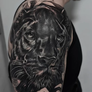 PXL_20241119_190433402.MP~2 - The Black Hat Tattoo