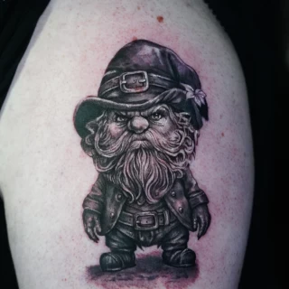 Nicolás - artiste résident - Black Hat Dublin - réalisme - The Black Hat Tattoo
