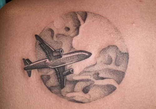 Featured image - Tatouage de votre carte du ciel _ une idée originale et personnelle - The Black Hat Tattoo