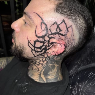 Galilea - artiste résidente - Black Hat Dublin - cybersigilism - The Black Hat Tattoo