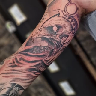 Sergy - Artiste résident - Black Hat Nice - Réalisme - The Black Hat Tattoo