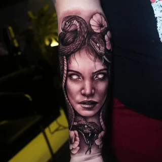 DSC01493 - The Black Hat Tattoo