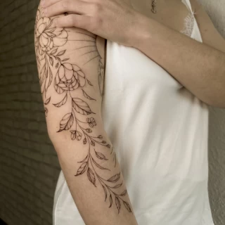 7_1 Tonga - The Black Hat Tattoo