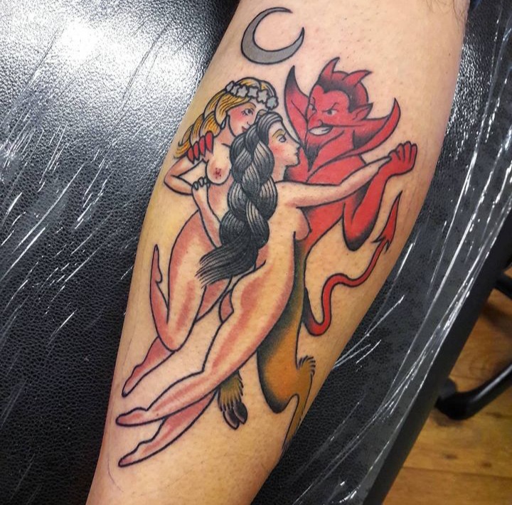 Black Hat Tattoo Nice - 2022- Guest Artist - Vlad - Old School TattooScreenshot_20221123-112418_Instagram - The Black Hat Tattoo