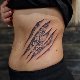 Sergy - Artiste résident - Black Hat Nice - Réalisme - The Black Hat Tattoo